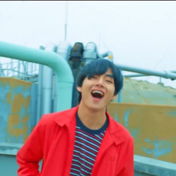 Meet your Posher, Lauryn - Picture 1 of 1